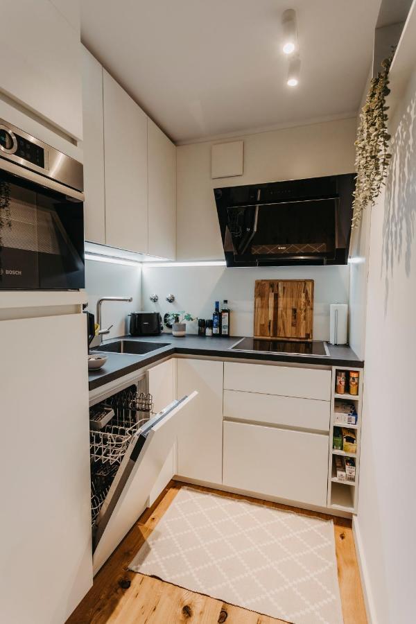 Traber Apartments Im Herzen Leipzigs Balkon Parkplatz Екстер'єр фото