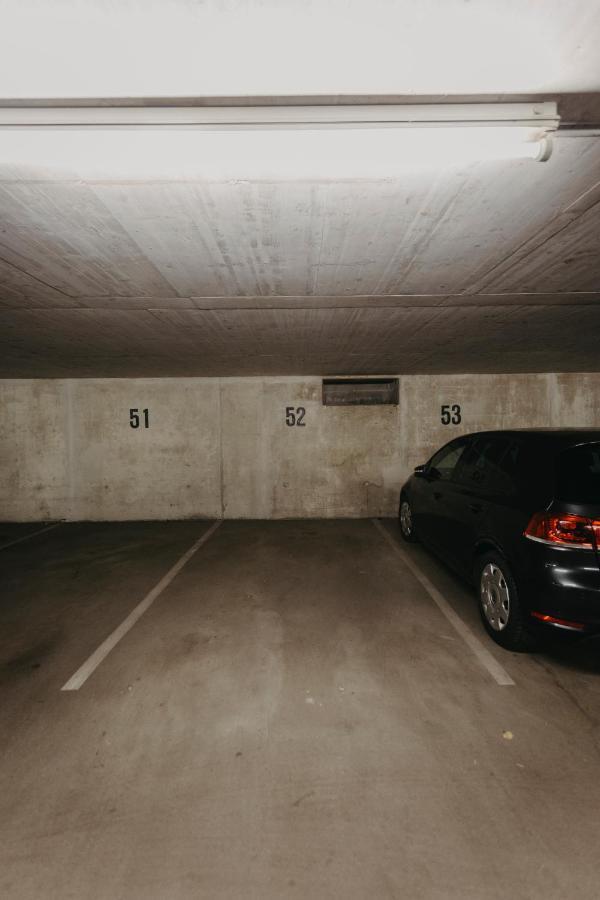 Traber Apartments Im Herzen Leipzigs Balkon Parkplatz Екстер'єр фото