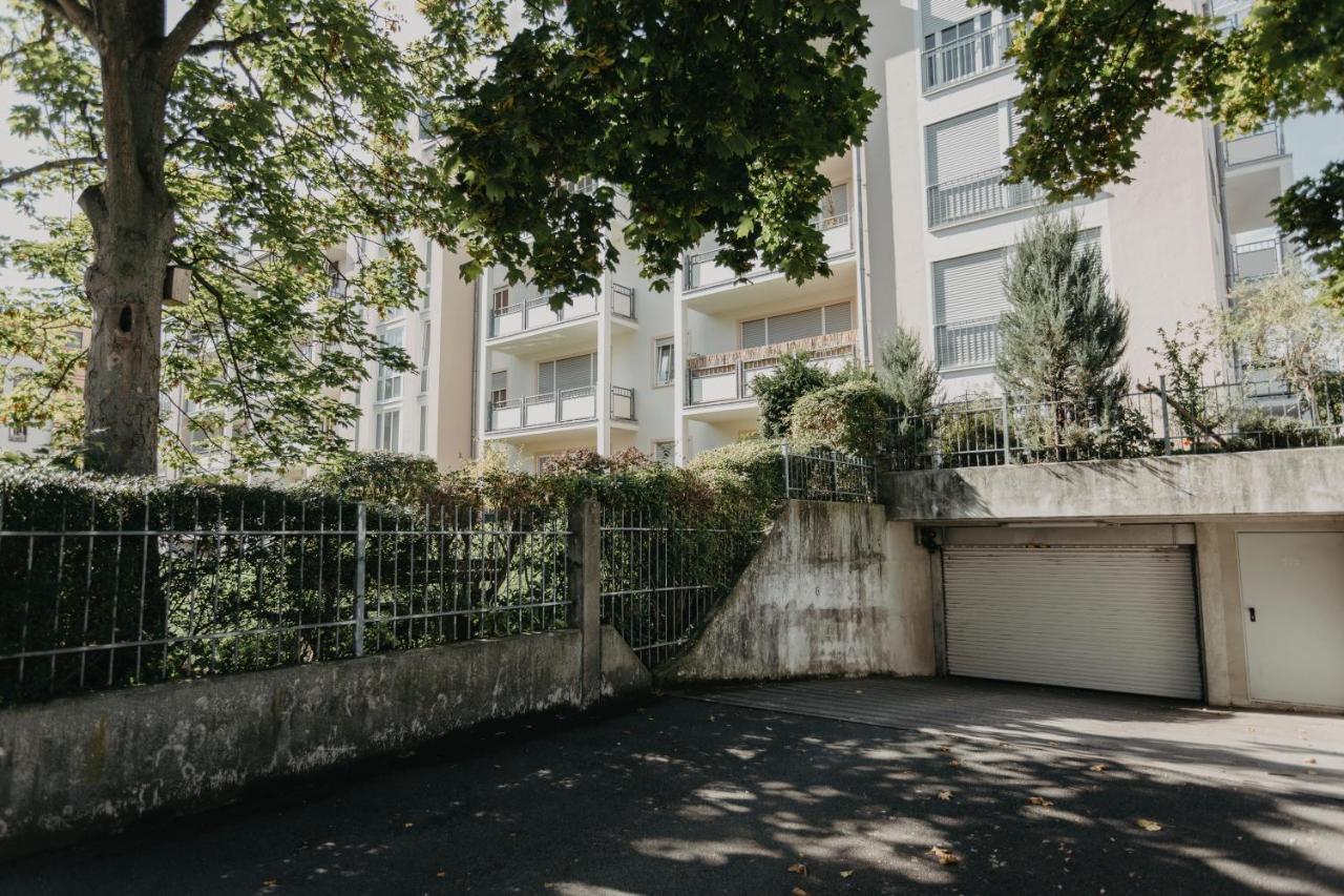 Traber Apartments Im Herzen Leipzigs Balkon Parkplatz Екстер'єр фото